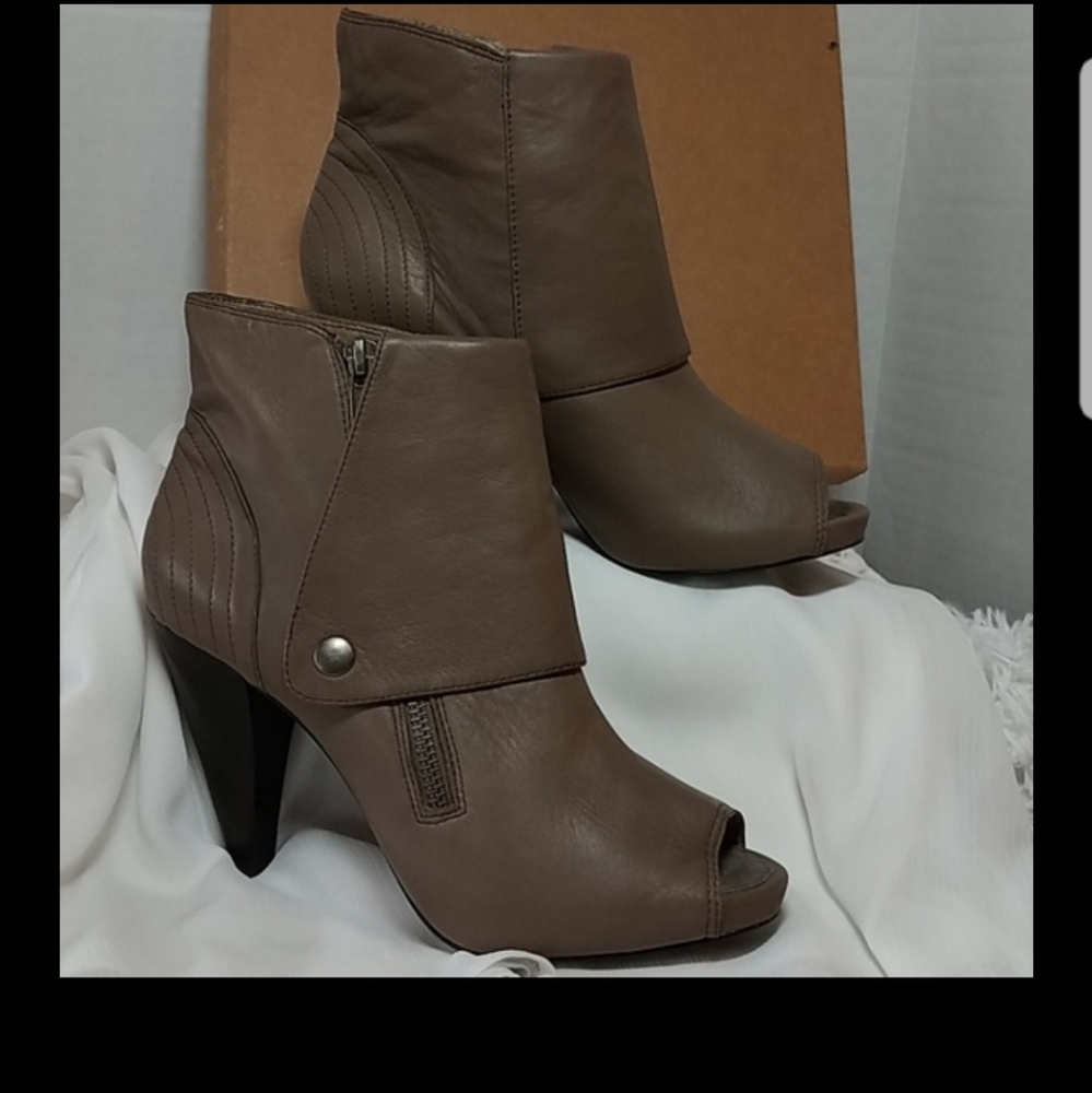 JOIE Ramone ankle peep toe Boots